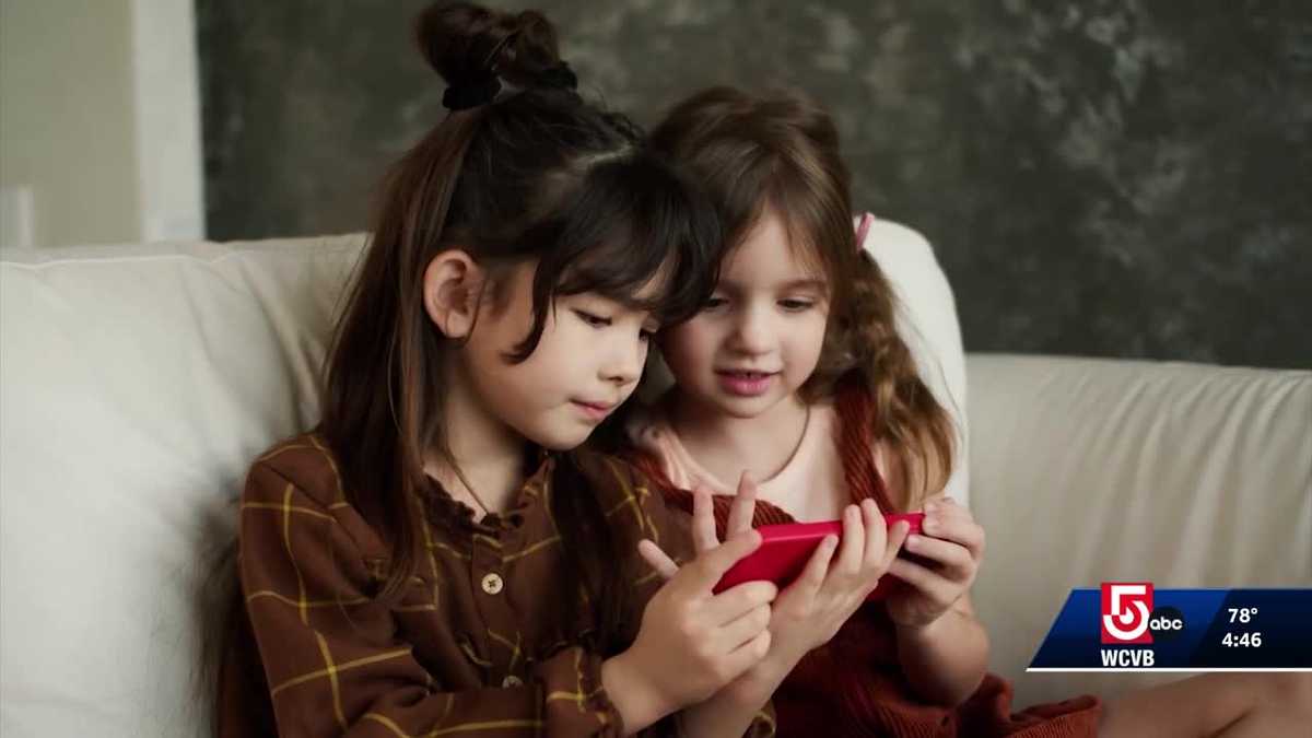 Psychologist on study linking smartphones, kids’ mental health