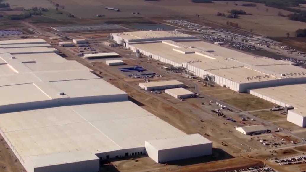 Kentucky and Ford working together on future of former Hardin County EV battery plant