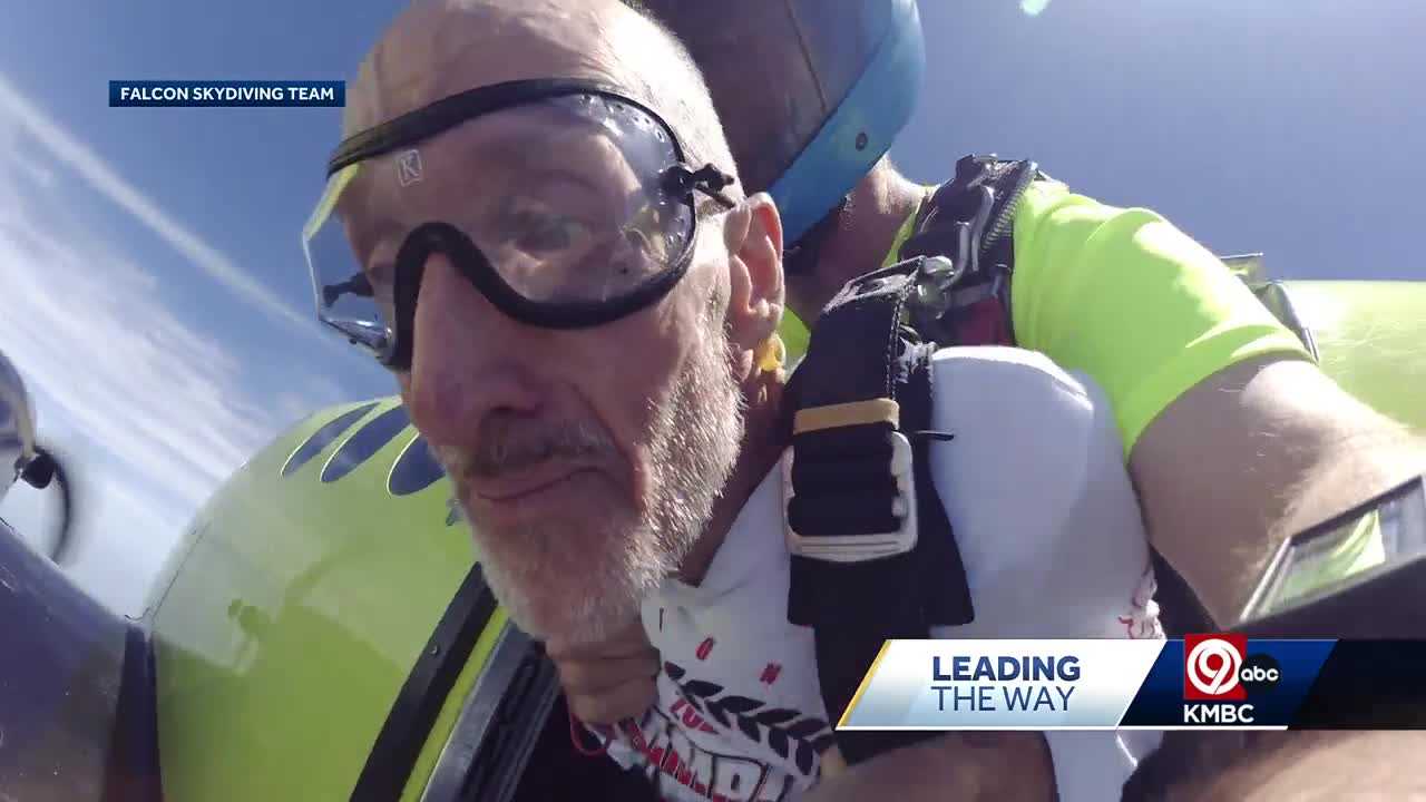 Kansas City man with ALS fulfills lifelong dream of skydiving - Vimarsana News