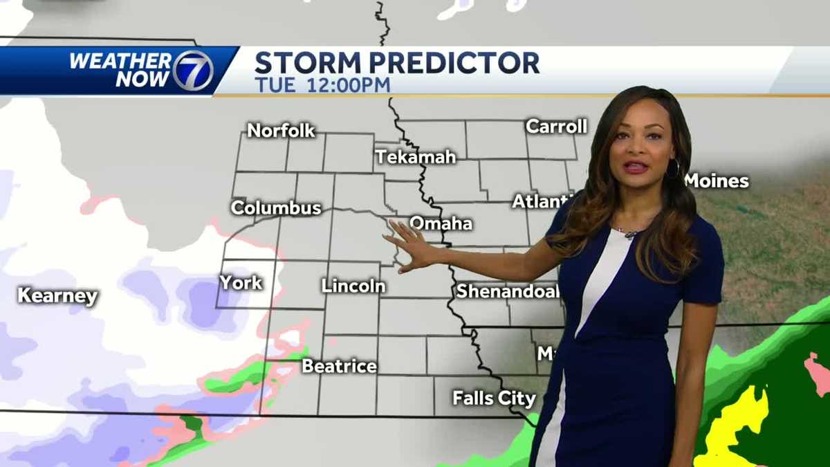 A cloudy Monday ahead of snow chances Tuesday