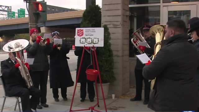 Salvation Army kicks off Red Kettle Campaign in Milwaukee with new way to donate - Vimarsana News