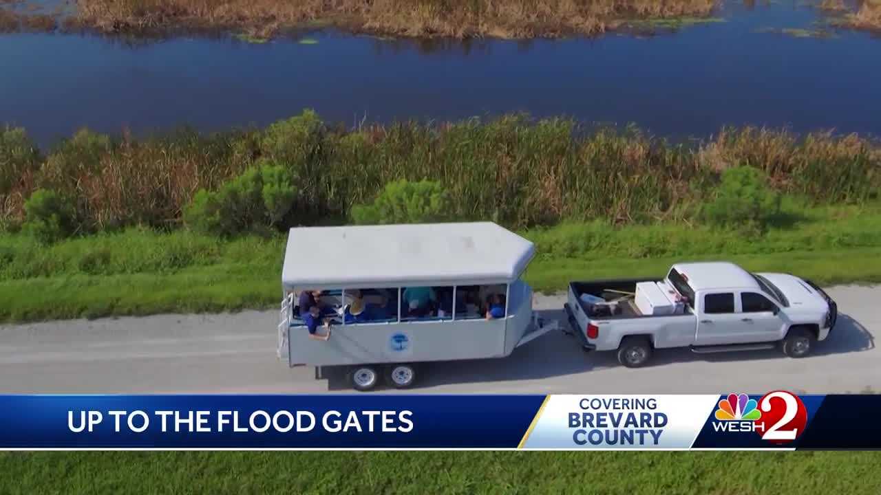 Storm surge prep along Florida 39 s - C3437a95 6b3b 4e59 Acb3 Dd36cb6c2752 