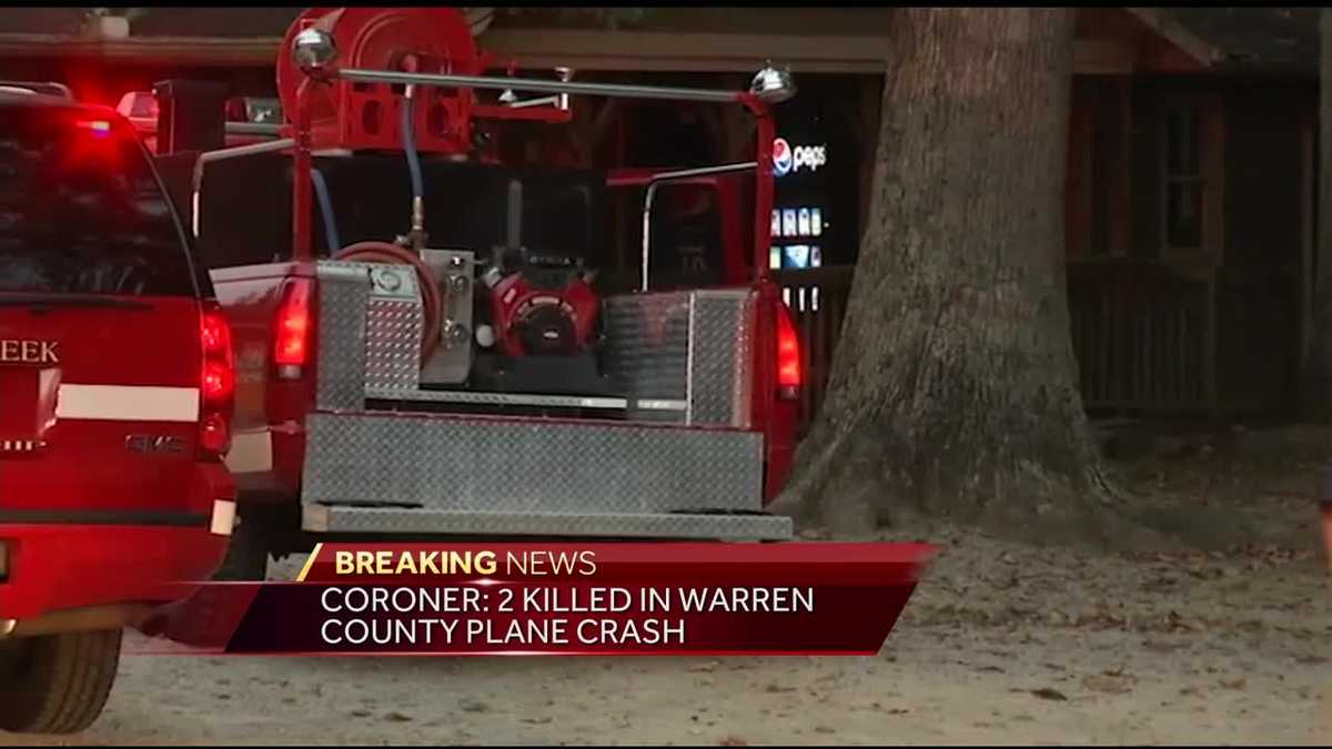 Coroner: 2 dead after plane crash in Warren County