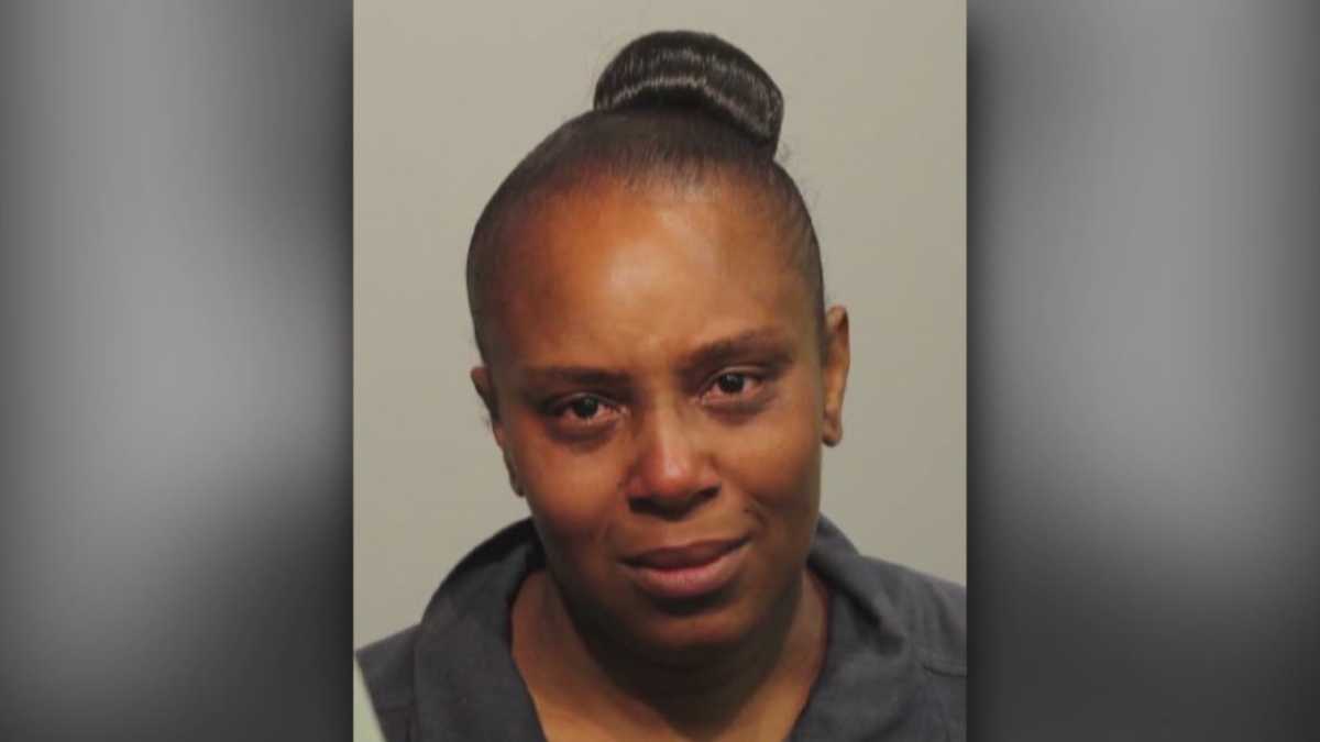 Police: Mom arrested after driving with son on hood of car