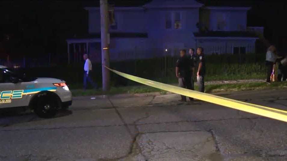 2 teens taken to hospital after shooting in Homestead
