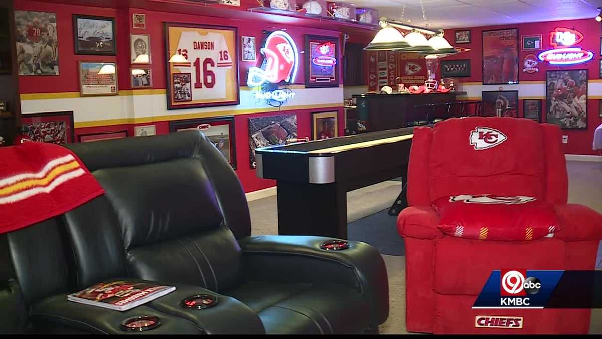 KC man has ultimate Chiefs man cave