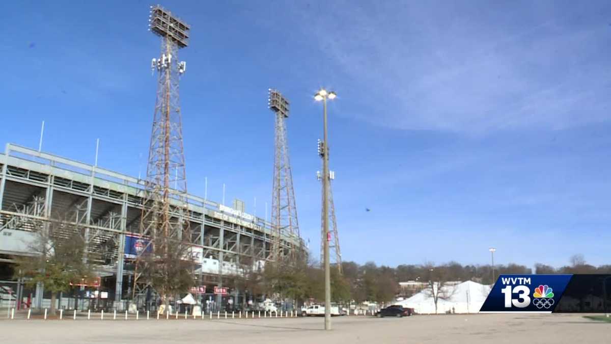 Birmingham Bowl kicks off at Legion Field Thursday afternoon Birmingham Bowl kicks off at Legion Field Thursday afternoon