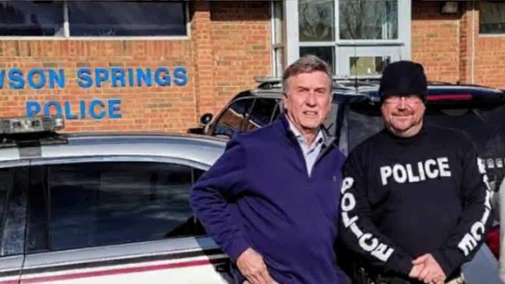 Jeffersontown police donate cruiser to Dawson Springs police in time of