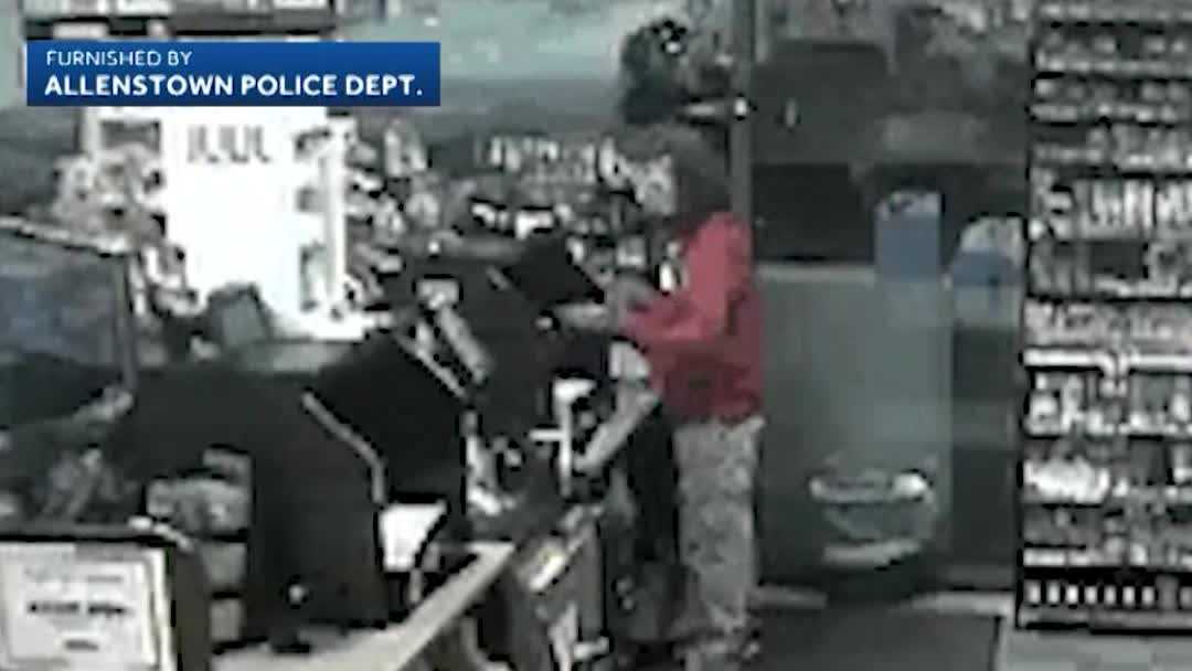 Woman faces DUI charges after crashing into Allenstown, NH, Circle K