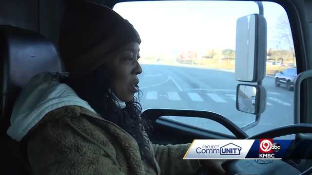 Kansas City woman, Shetara Sims, starts company, works to help others - Vimarsana News