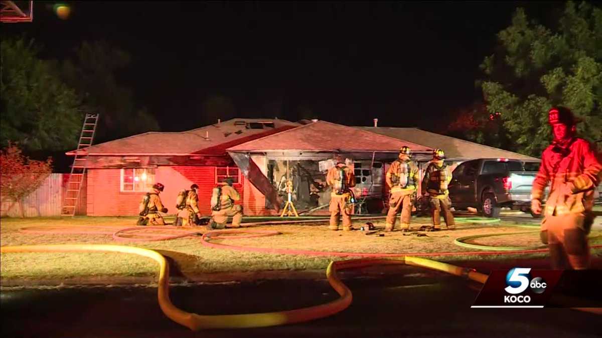 Midwest City crews investigate cause of house fire