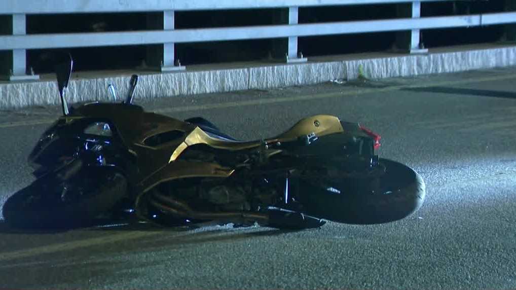 Motorcyclist thrown 65 feet from bike on I-293 in Manchester, officials say