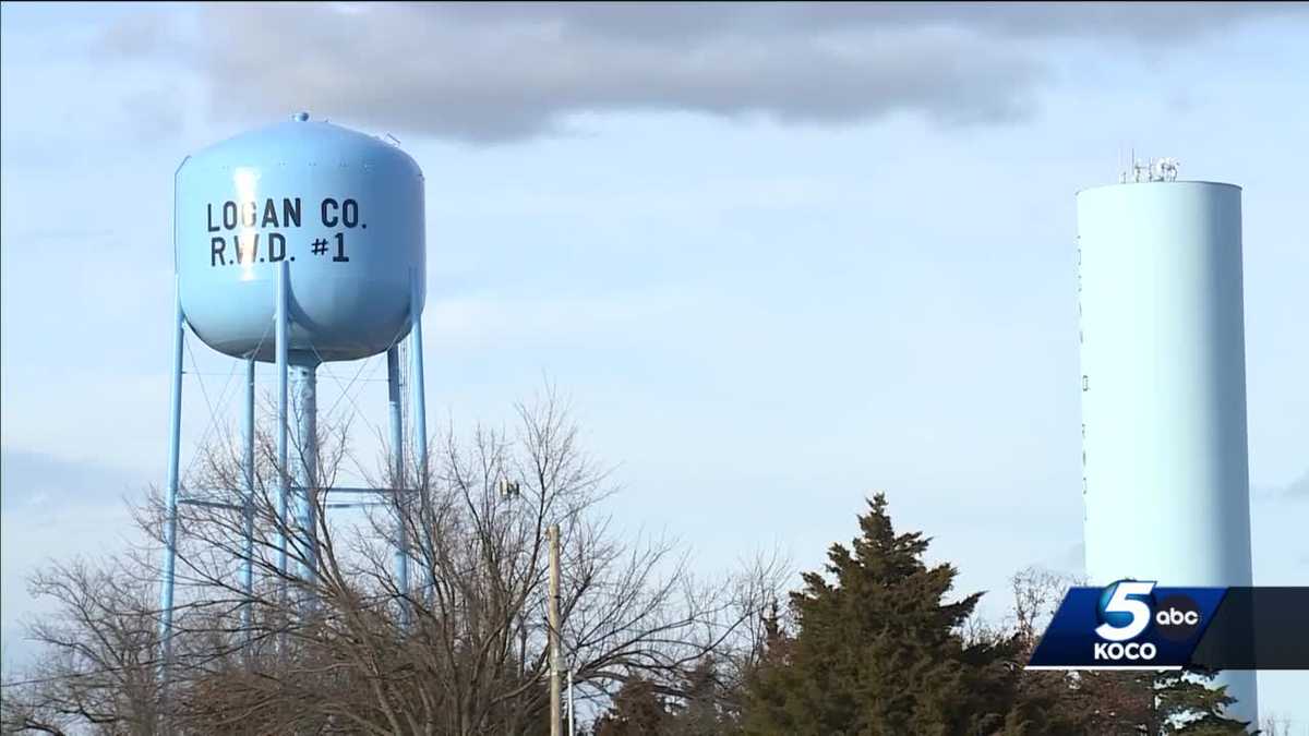 Logan County residents make home repairs after water line break