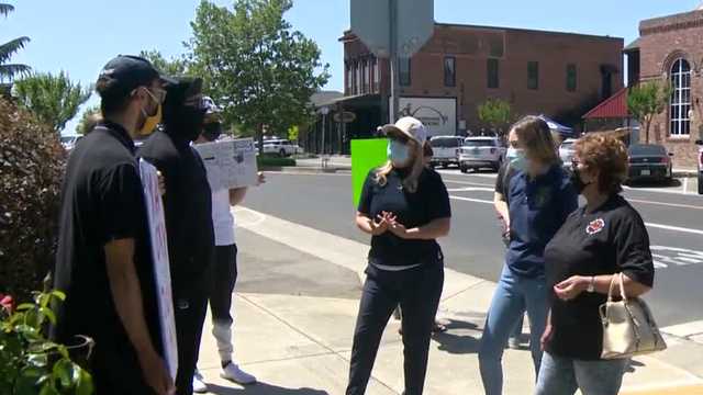 Protesters and supporters discuss solutions at Woodbridge's 'Coffee with a Cop' event - Vimarsana News