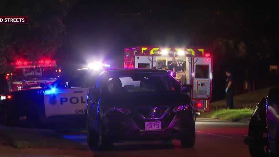 Omaha police arrest 2 men in connection to stabbing