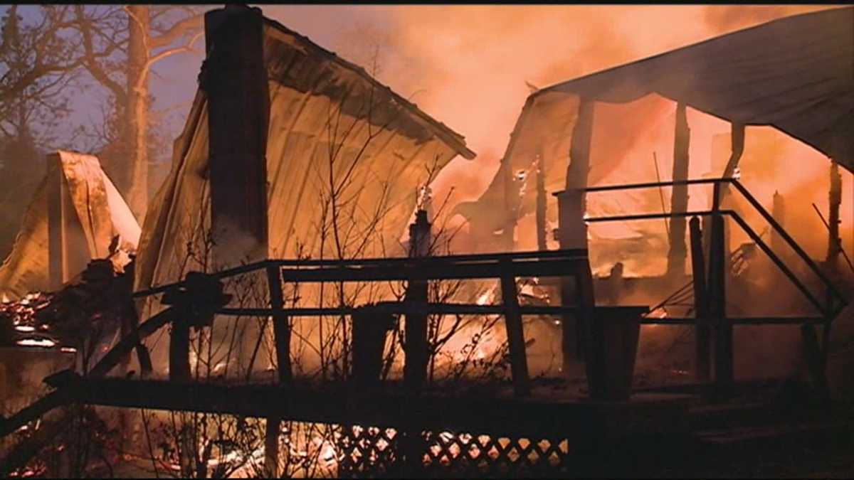 Firefighters encounter problems while fighting a Bella Vista home fire