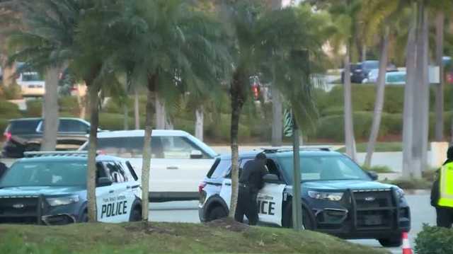 More questions than answers as Palm Beach Gardens police continue mall shooting investigation - Vimarsana News
