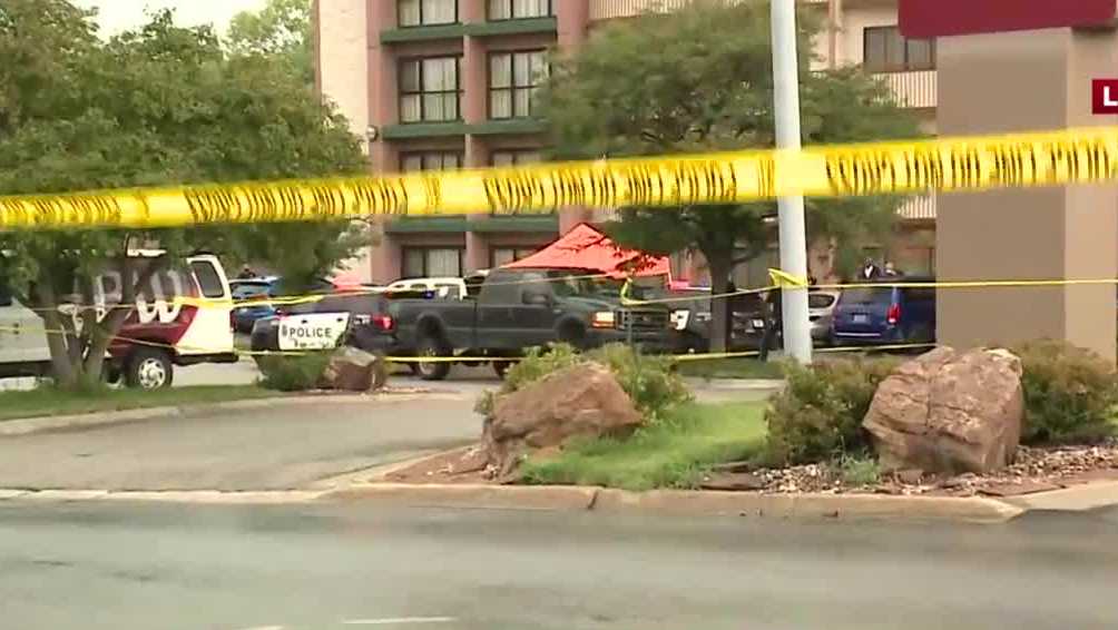 Man arrested in case of man, woman shot dead outside of Omaha hotel - KETV