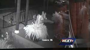 Thief caught on homeowners's camera stealing from front porch