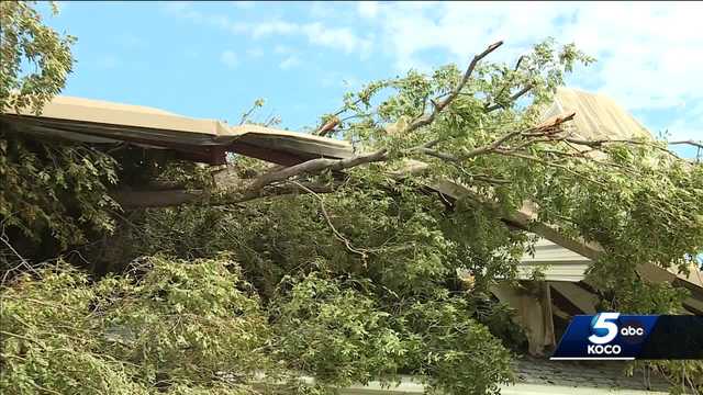 Oklahoma town cleans up after storms leave behind serious damage - Vimarsana News
