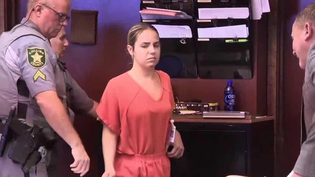 Florida deputy knew driver, let her go before DUI crash that killed 96-year-old, prosecutors say