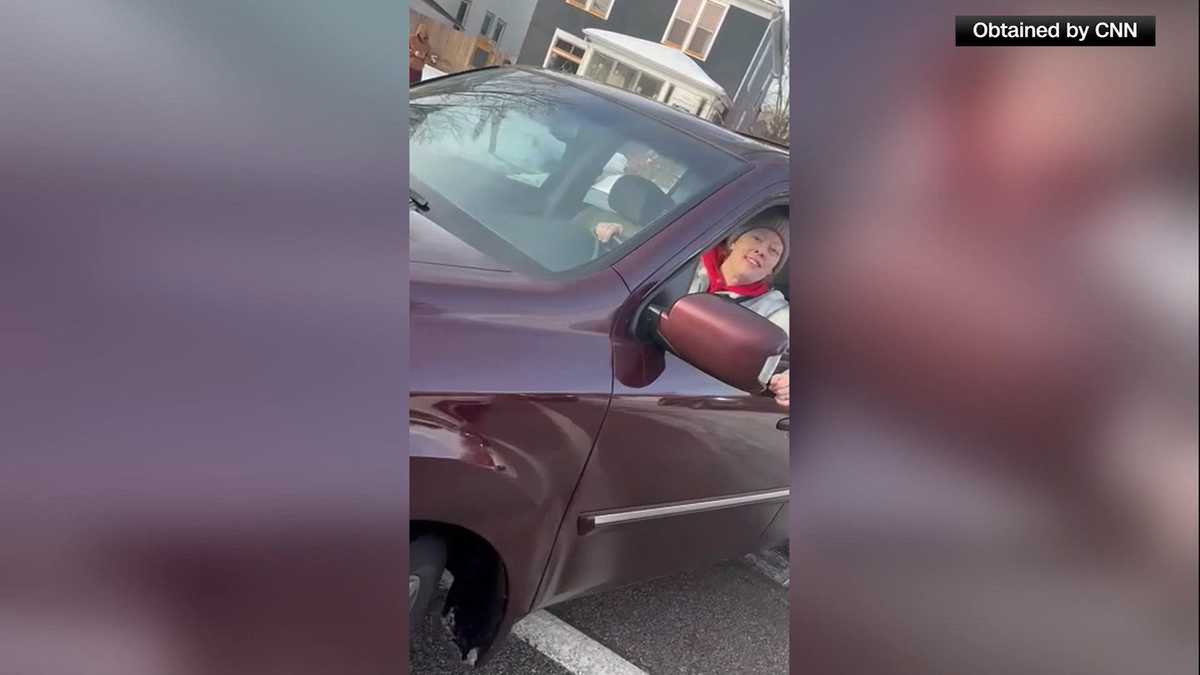 Video shows ICE agent's perspective before Renee Good's death