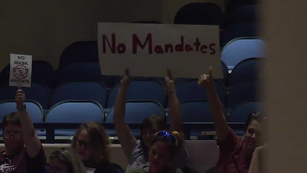 Federal, state help wanted as threats against teachers, school boards ...