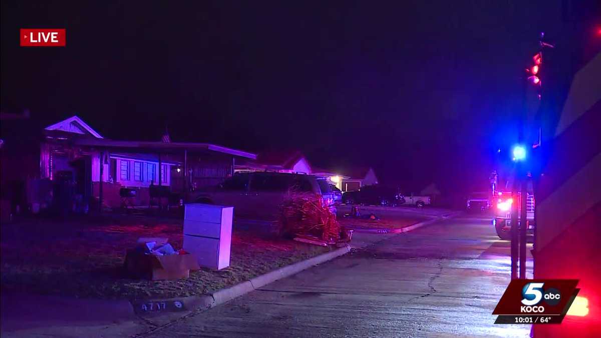 Several residents escape house fire in Del City