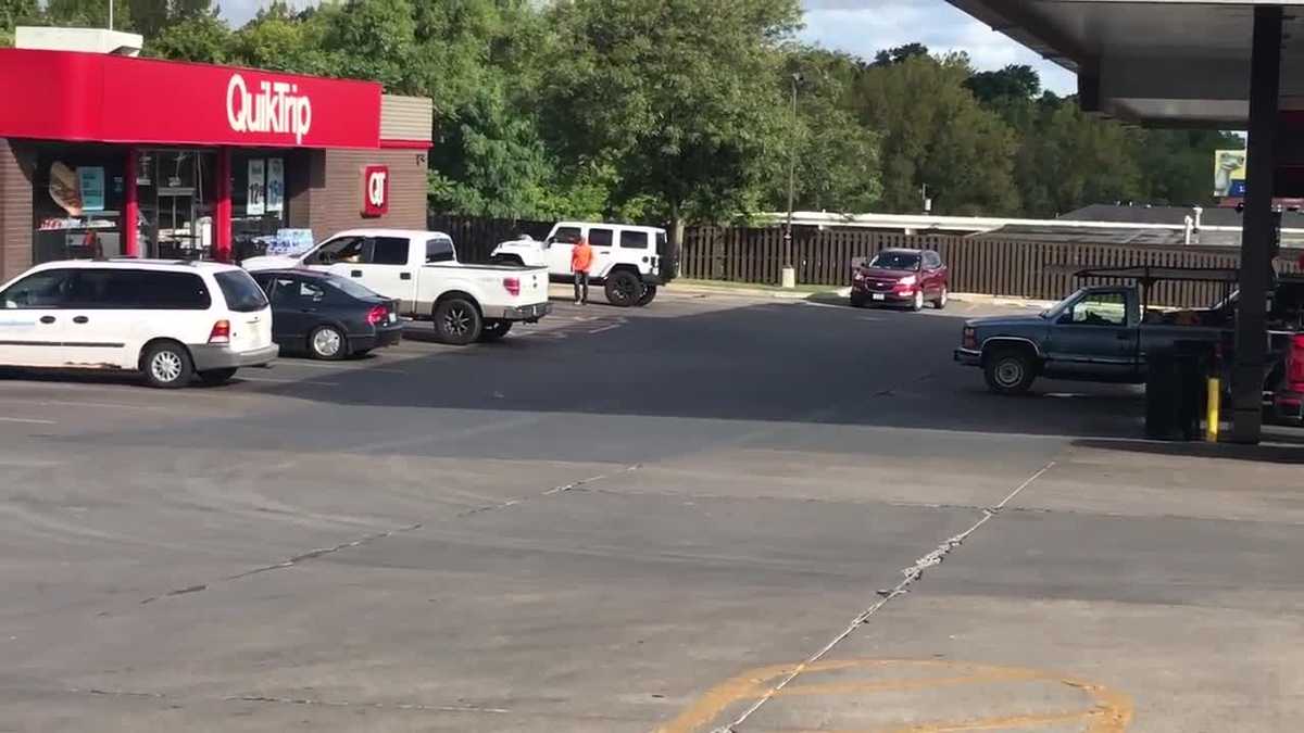 Police: Body of man left in convenience store parking lot in wheelchair