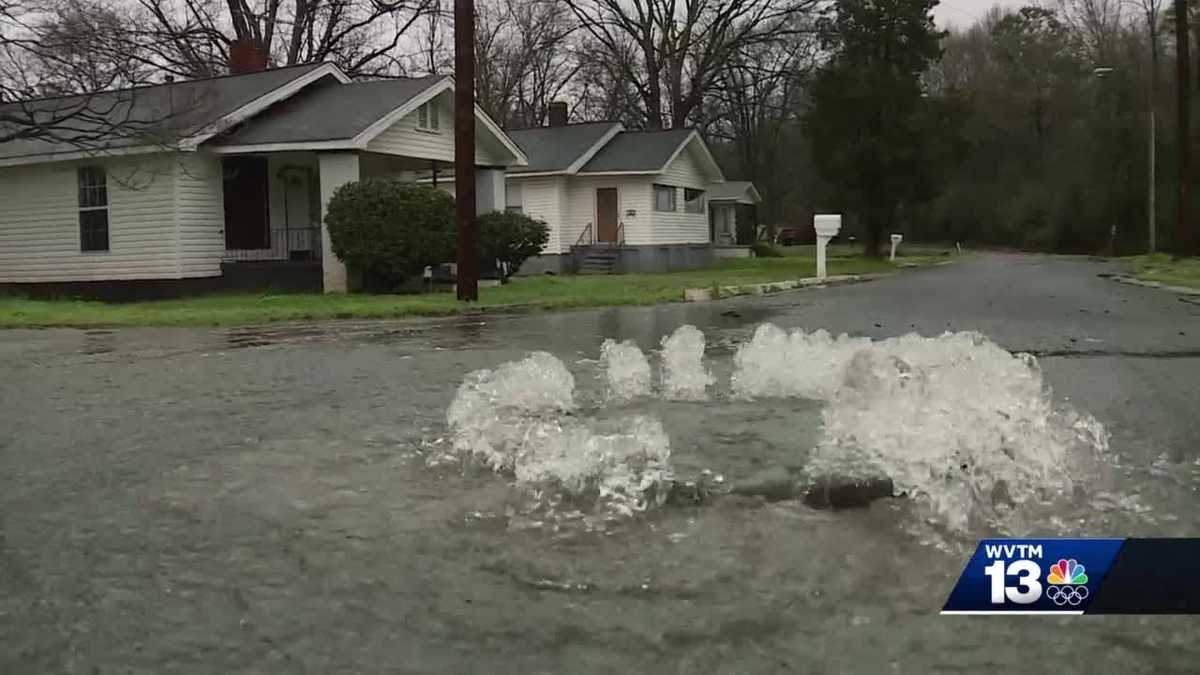 Bessemer neighbors concerned with overflowing sewer spilling sewage on road