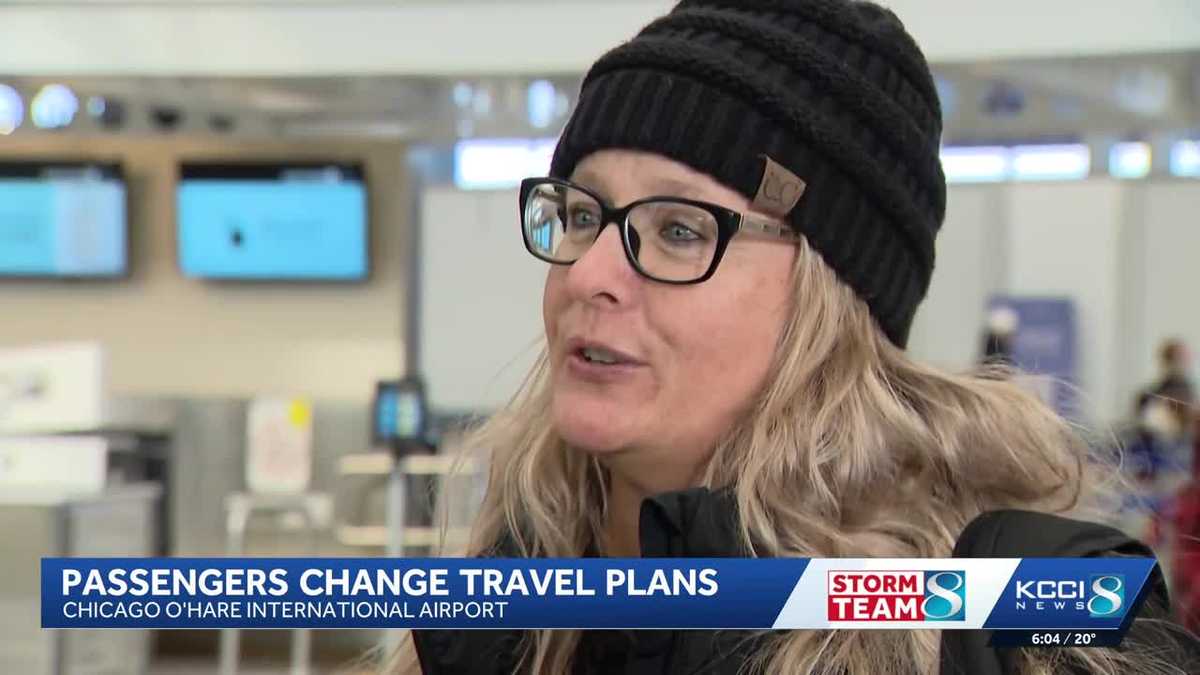 Winter storm disrupts flights in Des Moines and Chicago