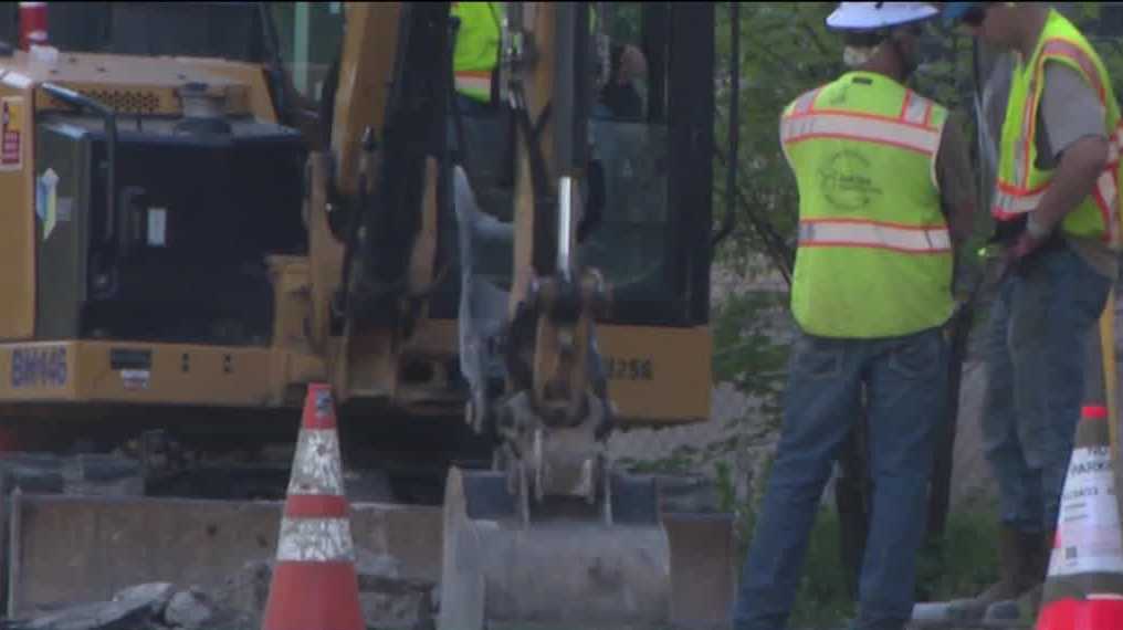Underground cable leak in Pittsburgh's Strip District repaired - Vimarsana News