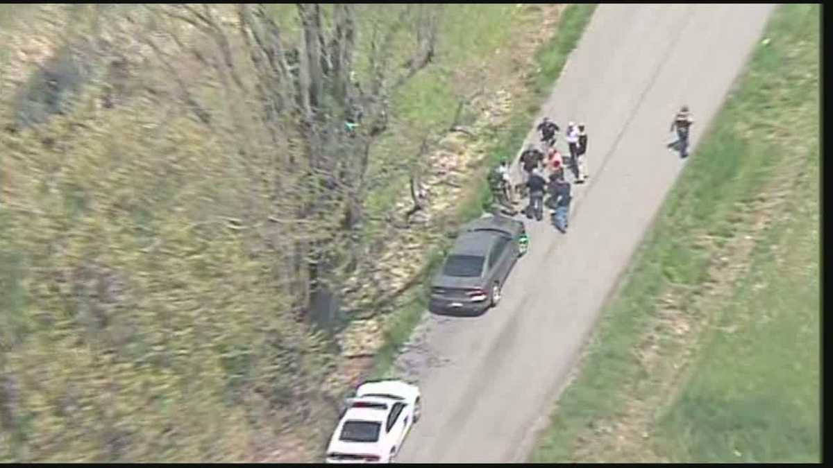 2 people in custody after police chase