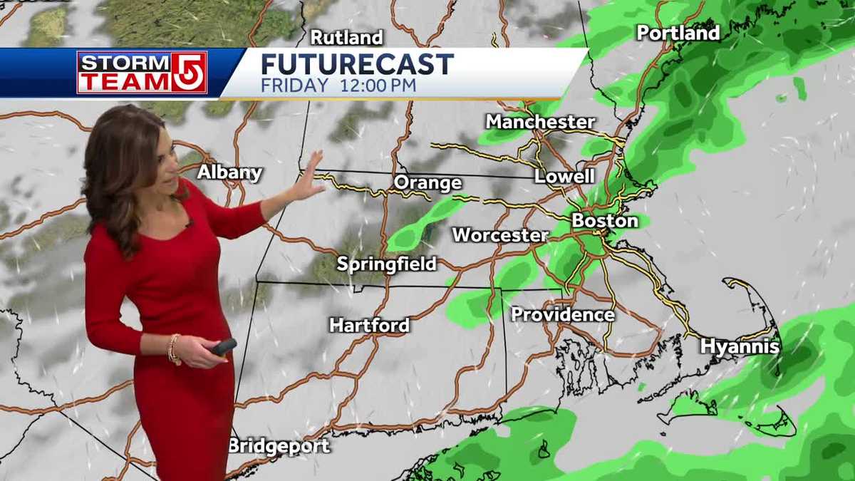 Video: Drizzle, light rain through midday