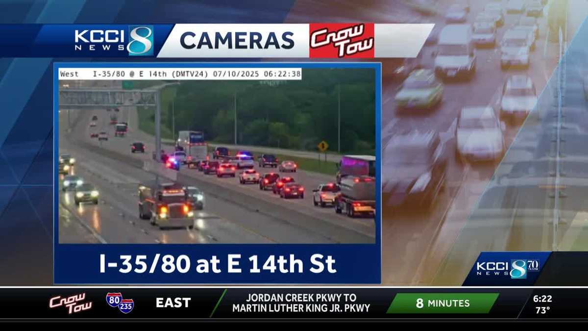 Des Moines traffic: Crash blocking center lanes on 35/80