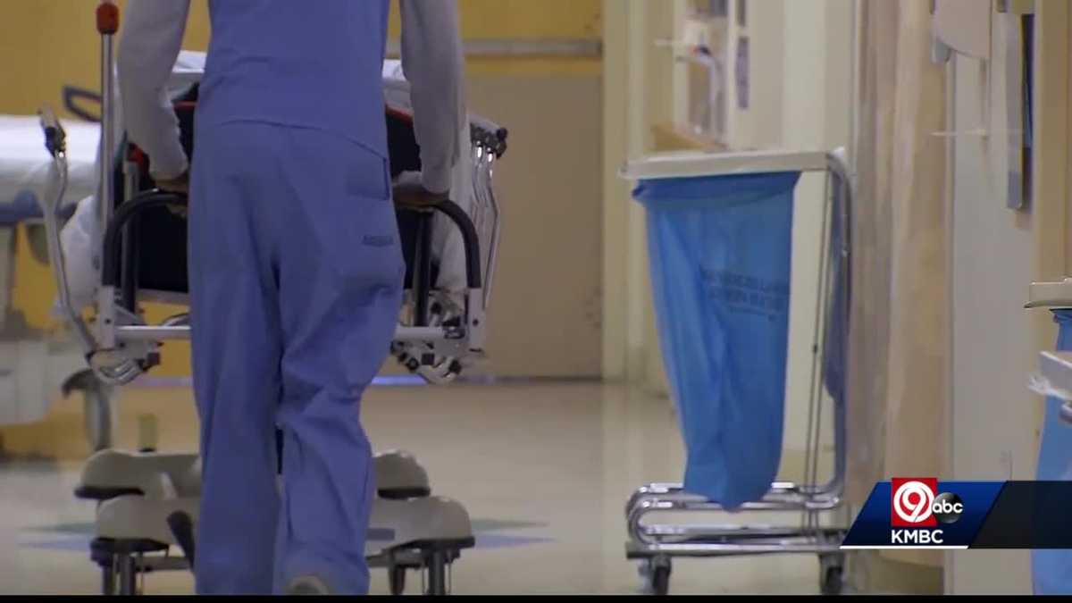 Hospital Patients Can T See Loved Ones During Covid 19 Pandemic Hospital Patients Can T See Loved Ones During Covid 19 Pandemic