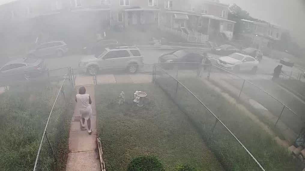 Deadly northeast Baltimore house fire under investigation - WBAL