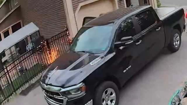 Video shows close call with lightning for Massachusetts father, daughter