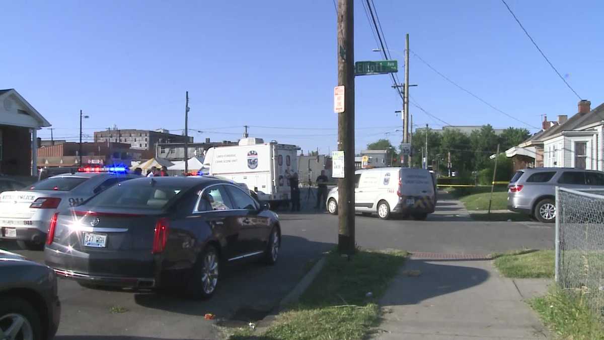 Coroner identifies man killed in Russell neighborhood shooting