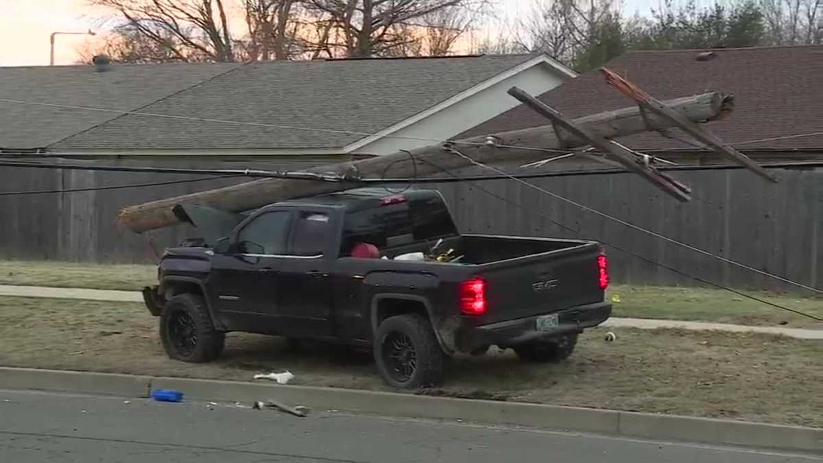 Pickup truck crashes into power pole along Norman road