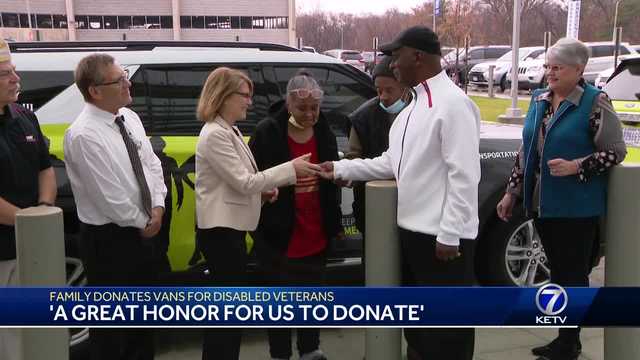 Couple donates money for vans to help veterans with transportation - Vimarsana News
