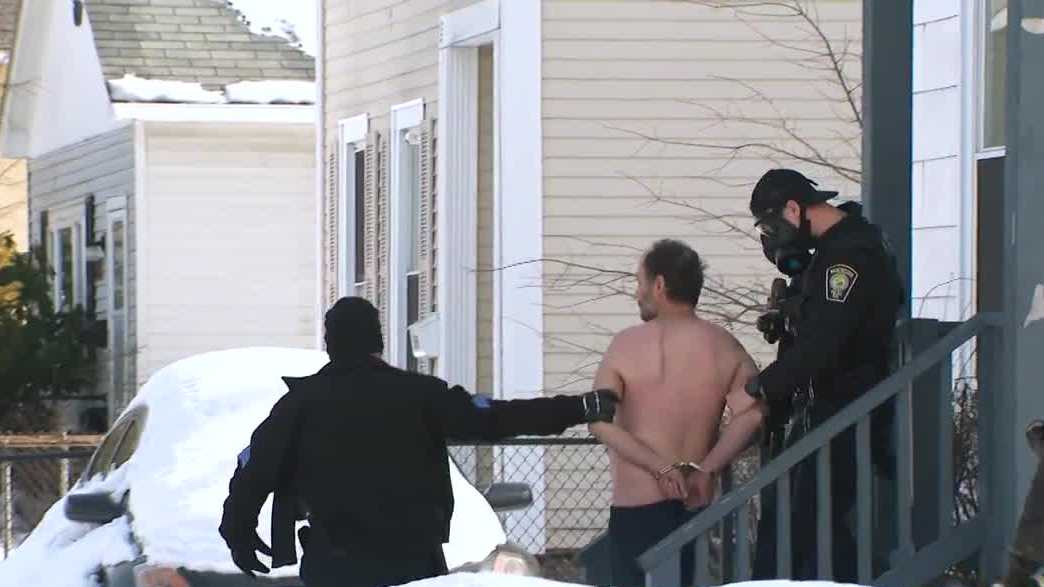 Man taken into custody following standoff in Manchester