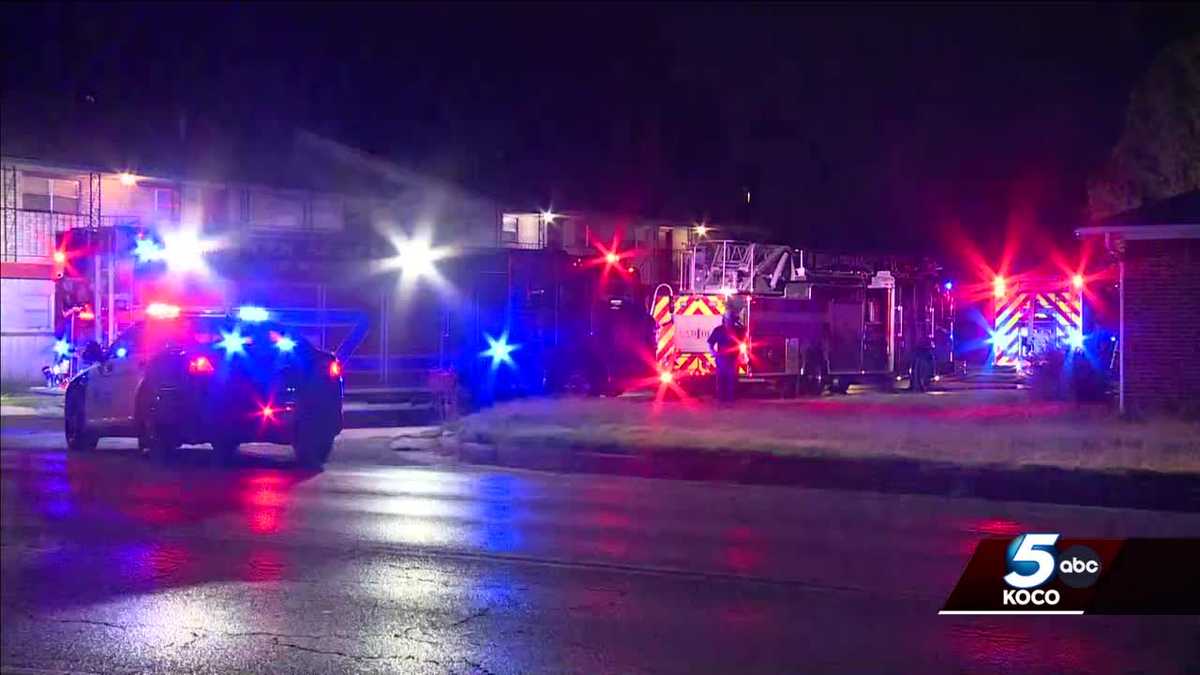 Bethany house fire causes power outage in neighborhood