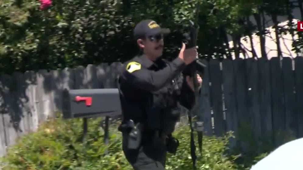 Sacramento Deputies Detain Armed Man After Standoff At Apartments