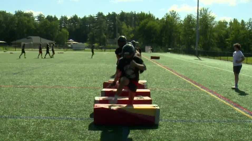 Bedford football seeking to defend DI title