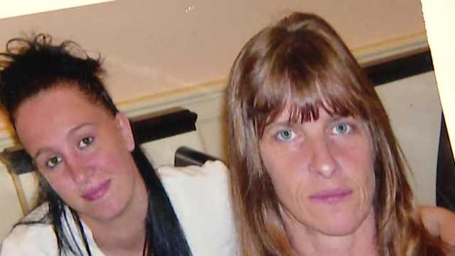Louisville mom offering reward to help find man suspected in killing her daughter at CVS - Vimarsana News