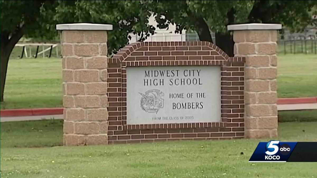 Oklahoma students arrested after allegedly assaulting principal - KOCO