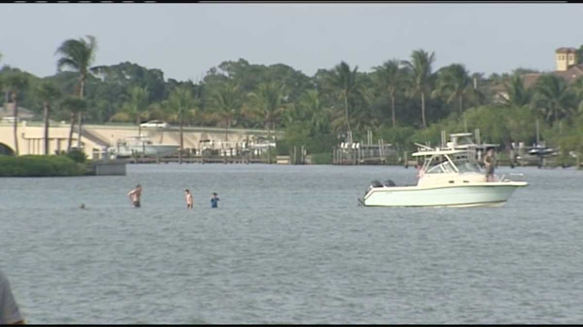 Several People Injured In Jupiter Sandbar Accident