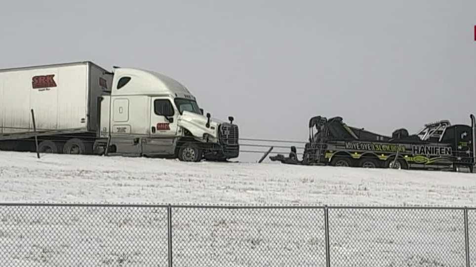 State patrol responds to crashes across Iowa during winter storm - KCCI
