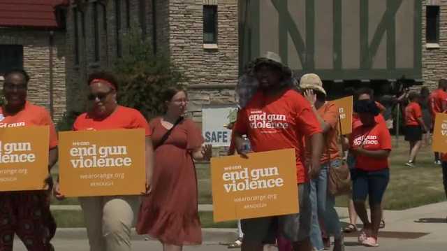 'End gun violence' peace walk held in Milwaukee - Vimarsana News